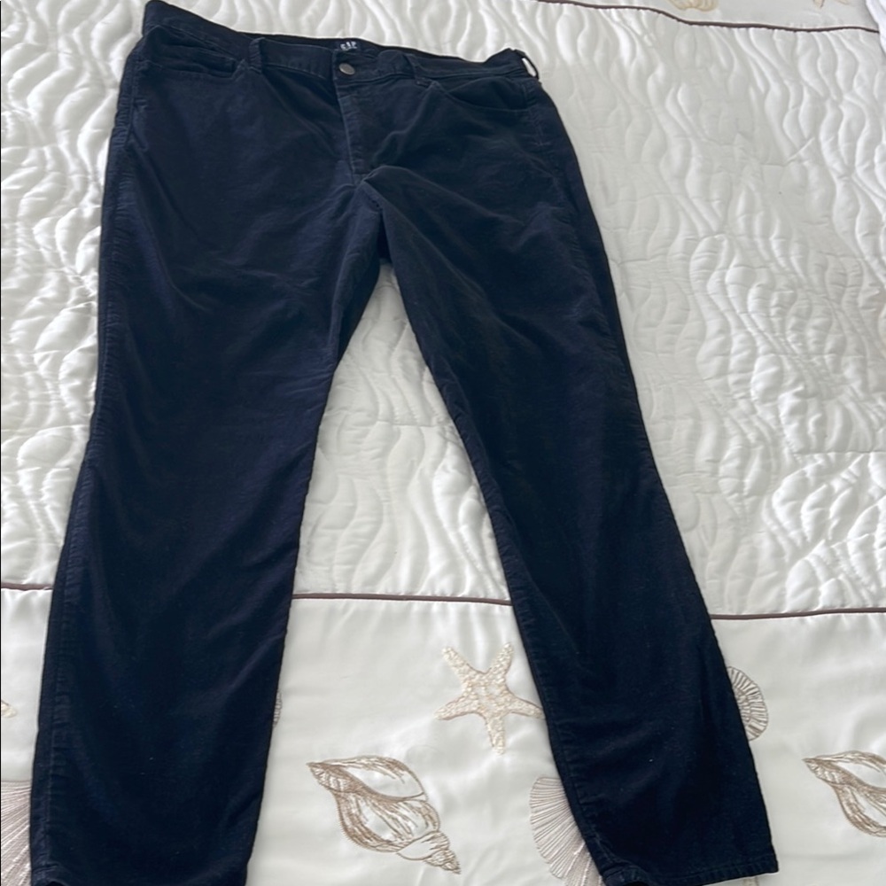 Gap Black Woman’s Pants